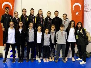 Tavşanlı Karate Okulu’ndan 50 Madalya