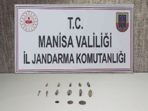 Manisa’da Tunç Çağı’na Ait 11 Adet Mızrak Ucu Ele Geçirildi