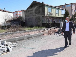 Başkan Söğüt, Üstyapı Çalışmalarını İnceledi