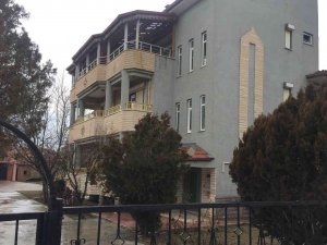 Konya’da Gurbetçinin 3 Katlı Evinden Hırsızlık