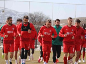 Sivasspor’da Beşiktaş Mesaisi Devam Ediyor