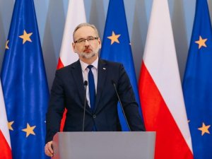 Polonya’da Covid-19 Kısıtlamaları Gevşetiliyor