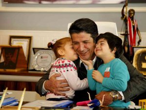 Başkan Genç, İki Kardeşi Unutmadı