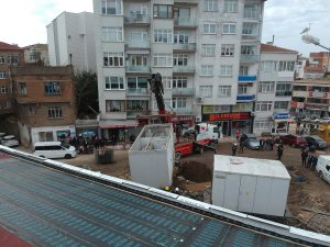 Yedaş Ekiplerinin Sinop Kent Meydanı Projesi Kapsamında Trafo Konumlandırma Çalışması