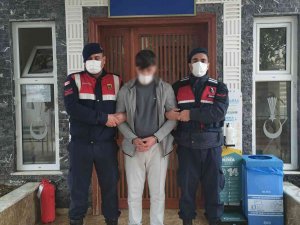 Antalya’da 21 Yıl 4 Ay Kesinleşmiş Hapis Cezası İle Aranan Şahıs Yakalandı