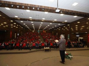 Van’da ‘Sultan Abdülhamid Ve Ermeni Sorunu’ Söyleyişi