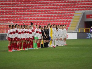 2023 Fıfa Dünya Kupası Avrupa Elemeleri: Türkiye: 2 - Sırbistan: 5