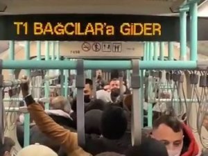 Cevizlibağ’da Tramvay İçinde Tekme Tokat Kavga