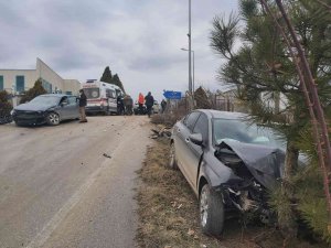 Bilecik’te Trafik Kazası: 2 Yaralı