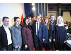 Kayseri Büyükşehir Belediye Başkanı Özhaseki Aday Adaylığını Açıkladı