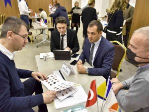 Antalya Osb İhracat Ağını Genişletiyor