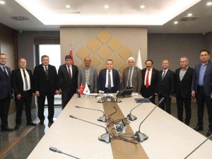 Başkan Böcek, Kırcamili Muhtarları Ağırladı