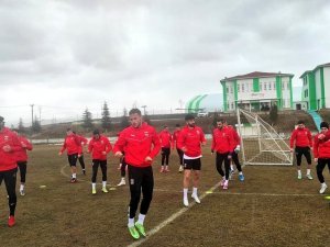 Diyarbekirspor Kötü Gidişe Çare Arıyor
