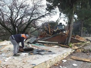Burhaniye’de Sahillerde Kötü Görüntüye Yer Yok