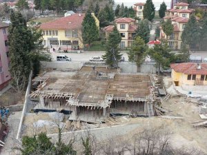 Safranbolu’da Gündüz Çocuk Bakımevi İnşaatı Devam Ediyor