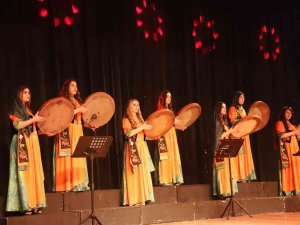 Reng-i Hakkari, Mersinlilere Unutulmaz Bir Akşam Yaşattı