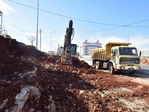 Şehir Hastanesi Yolunda Yol Genişletme Çalışması