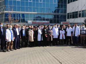 Bingöl’de Doktora Uygulanan Şiddet Kınandı