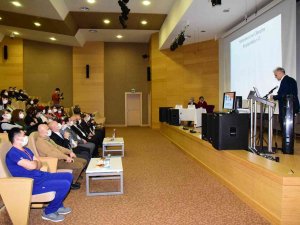 Vali Karadeniz, 4. Güncel Diyaliz Uygulamaları Kursuna Katıldı