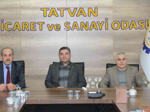 Bitlis Defterdarı Özçelik’ten “Vergi Haftası” Ziyareti