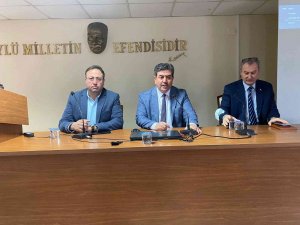Erdoğan, Arı Ölümlerinin Önüne Geçmek İçin Çiftçileri Uyardı