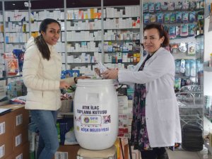 Köşk Belediyesi, Eczanelere Atık İlaç Kutusu Dağıttı