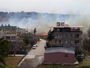 Hatay’da Kışlada Çıkan Otluk Yangını Söndürüldü