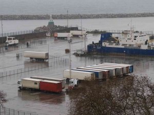 500 Ton Narenciye Ukrayna’ya Sevk Edilmeyi Bekliyor