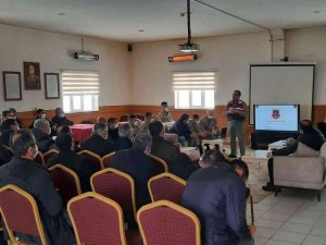 Jasat’tan Muhtarlara Seminer