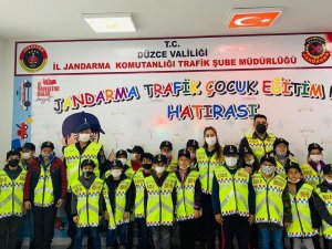 Geleceğin Sürücülerine Trafik Eğitimi Verildi