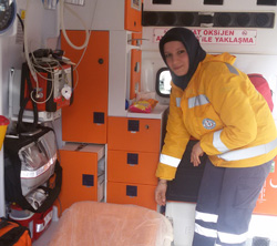 Rize 112 Personeli, Ambulansta Doğum Yaptırdı