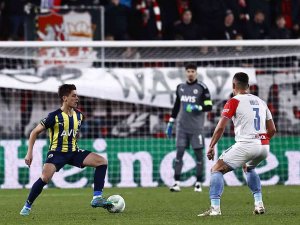 Uefa Konferans Ligi: Slavia Prag: 3 - Fenerbahçe: 2 (Maç Sonucu)