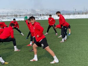 Kars 36 Spor Erzurum İ̇dmanocağı Spor Hazırlıklarını Sürdürüyor