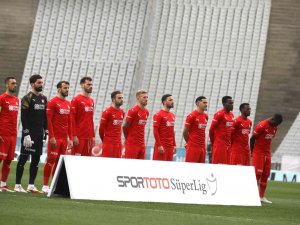 Sivasspor’da Zorlu Beşiktaş Maçı Öncesi 4 Eksik