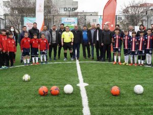 ‘Mahallede Maç Var’ 23 Nisan Futbol Turnuvası Manisa’da Başladı