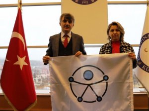 Dpü’nün Erişilebilir Binalarına 11 Bayrak Daha