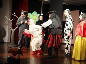 Akçaabat’ta Masallar Tiyatroda Anlatıldı