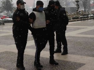 Eski Nişanlısının Evinde Karşılaştığı Genci Öldüren Zanlı Tutuklandı