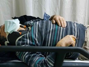 İ̇nşaatta Demir Keserken Düşen Adam Hastanelik Oldu