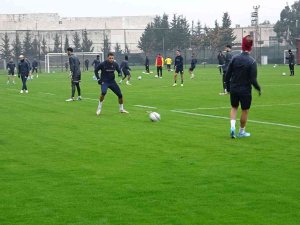 Ömer Erdoğan: "İ̇yi Futbolla Üç Puan Almak İstiyoruz"