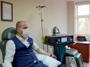 Covid-19 Hasarını Ozon Terapisi İle Atlattı