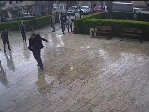 Menemen Belediyesindeki Bıçaklı Baskınla İlgili 2 Tutuklama