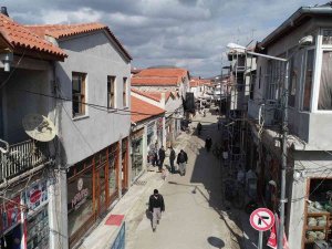Tarihi Çarşıda Çalışmalar Hızla İlerliyor