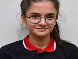 Lise Öğrencisi Kalbine Yenik Düştü