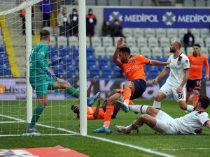 Trezeguet’ten 3 Maçta 3 Gol