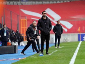 Spor Toto Süper Lig: Medipol Başakşehir: 1 - Fatih Karagümrük: 2 (Maç Sonucu)