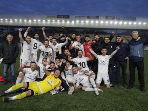 Kocaeli Süper Amatör Lig B Grubunda Gebze Tayfunspor Şampiyon