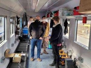Polonya, Ukrayna’daki Yaralıların Sevki İçin 5 Vagonlu Bir Tren Hazırlıyor