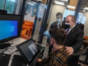 20 Kişilik Ekip 3 Ayda Geliştirdiği Oyunla 200 Milyon Dolarlık İhracat Yaptı