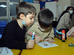 Hayatlarındaki Sorunların Tespit Ve Çözümünü Eğlenerek Belirliyorlar